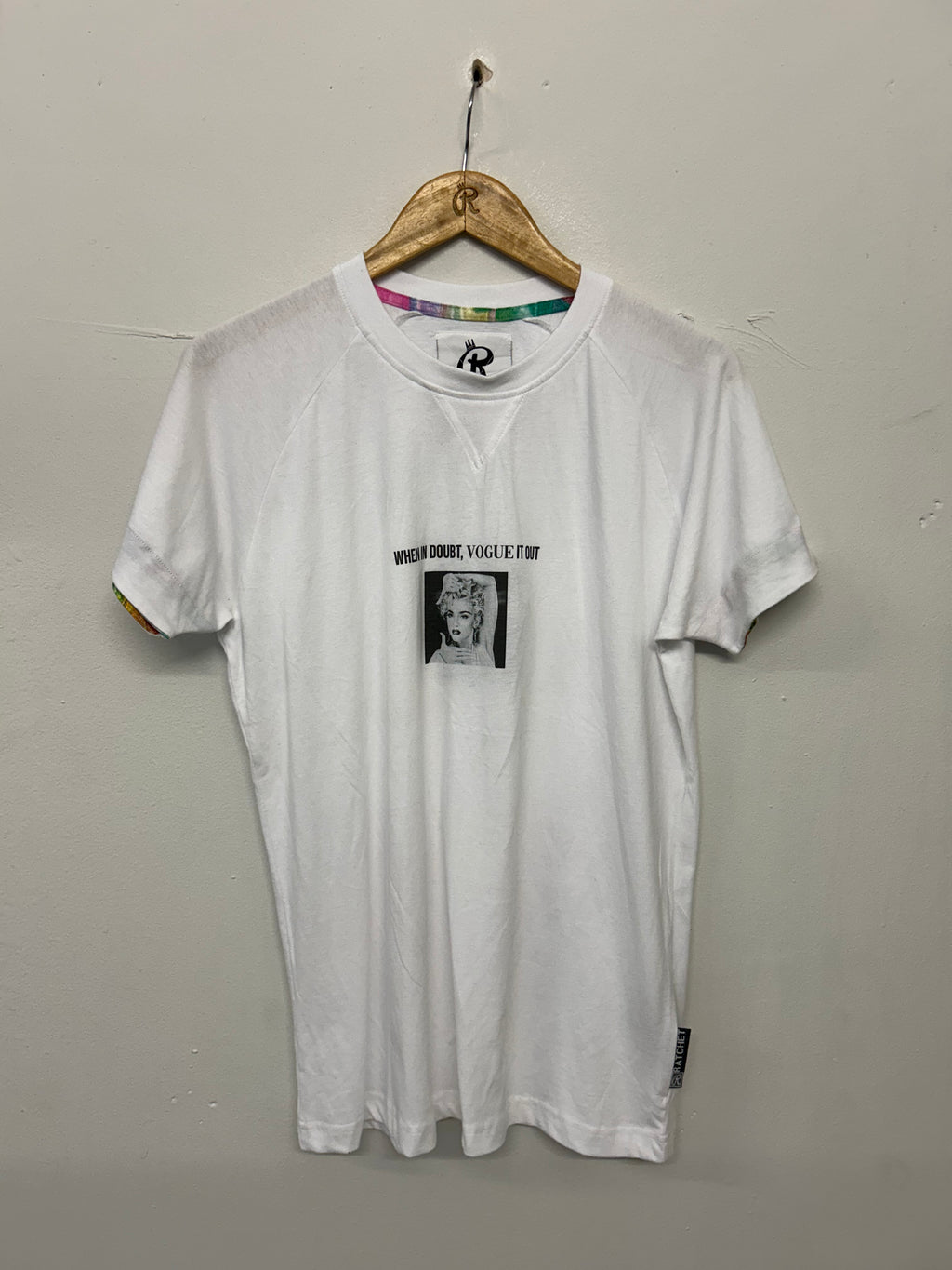SALE VOGUE TEE LARGE