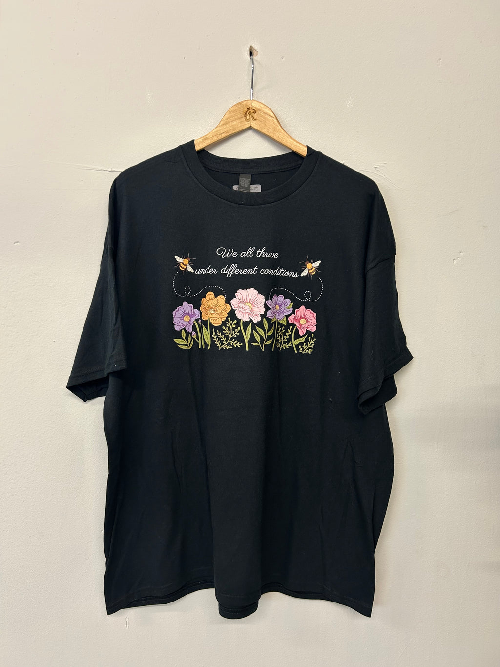 SALE TEE BLACK THRIVE 2XL