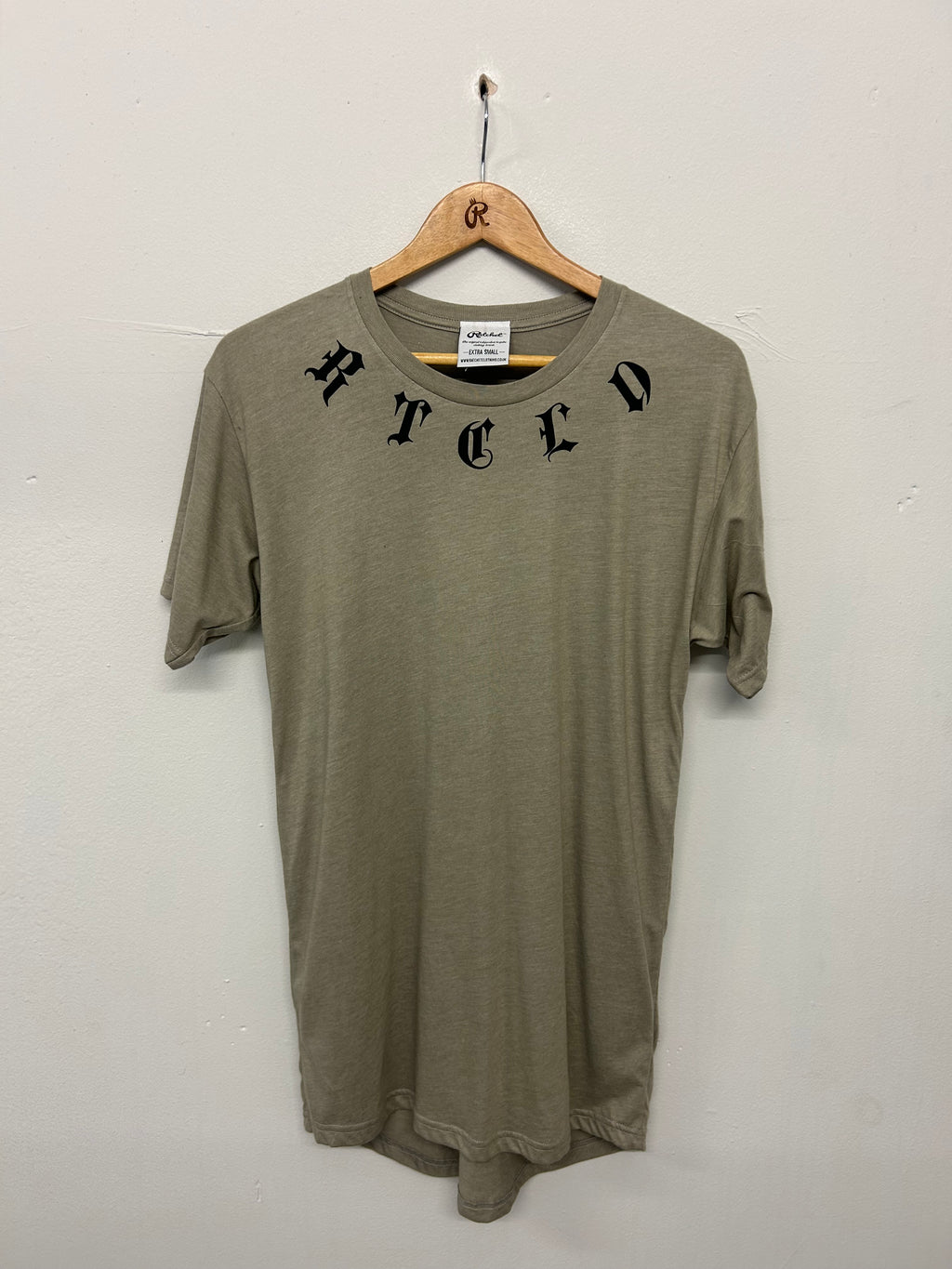 SALE OLIVE GREEN LONG LINE TEE SMALL