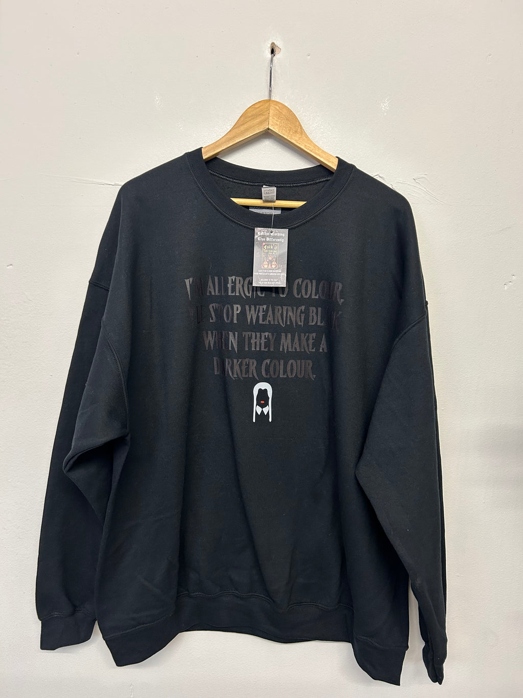 SALE SWEAT ALLERGIC TO COLOUR 2XL